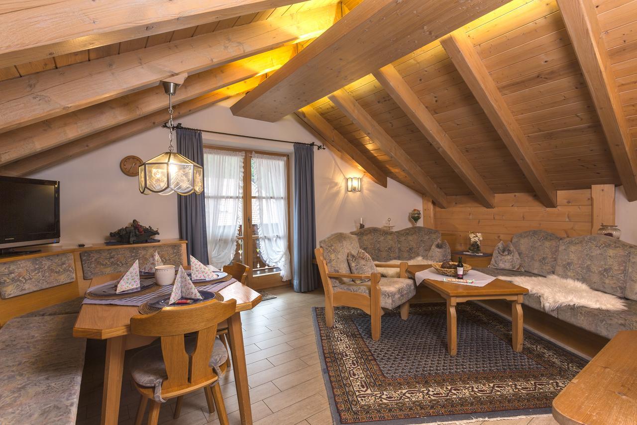 Ferienhaeuser Werdenfels Mittenwald Buitenkant foto
